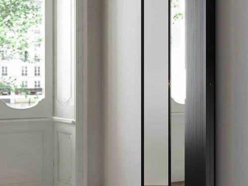 Specchio Lungo Duo in frassino massello di Poltrona Frau