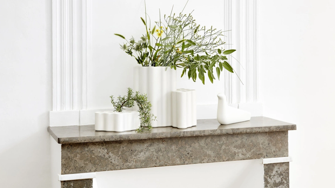 Vaso in ceramica Nuage di Vitra