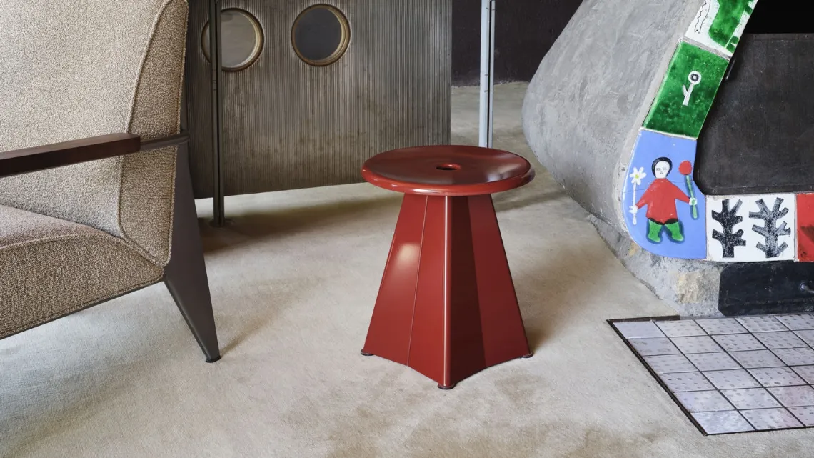 Tavolino in lamiera di acciaio Tabouret Métallique di Vitra