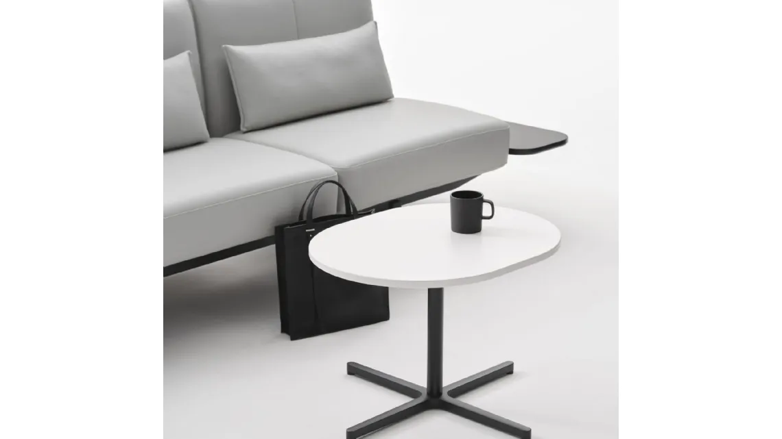 Tavolino con top in melaminico e base in acciaio Soft Work Table di Vitra