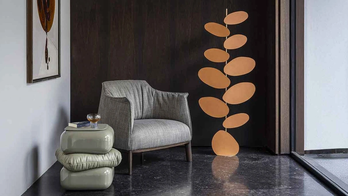 Lampada da terra in ottone Foliage di Poltrona Frau