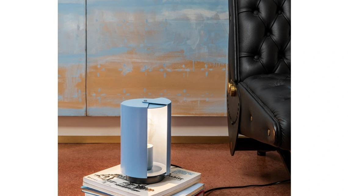 Lampada da tavolo Pivotante à Poser di Nemo