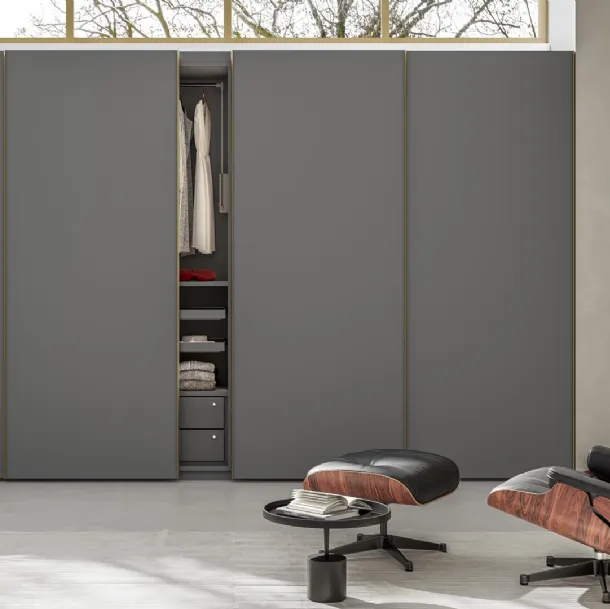 Armadio con ante scorrevoli Dr-Flow di De Rosso