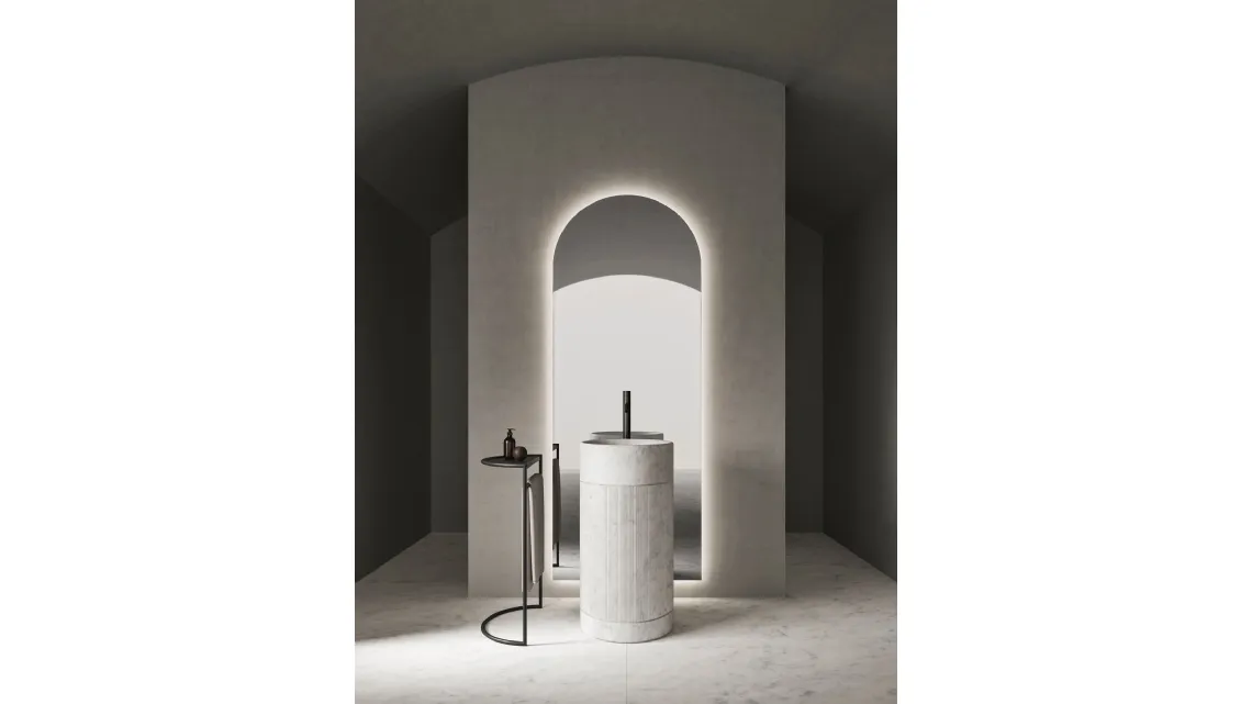 Lavabo verticale in marmo Bianco di Carrara Roma 24 01 di Milldue