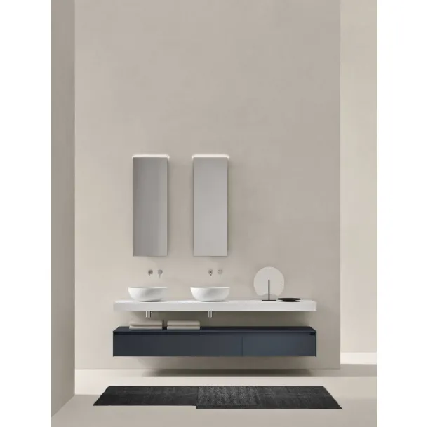 Mobile da Bagno sospeso in laccato Zaffiro opaco Sintesi 24 07 di Milldue