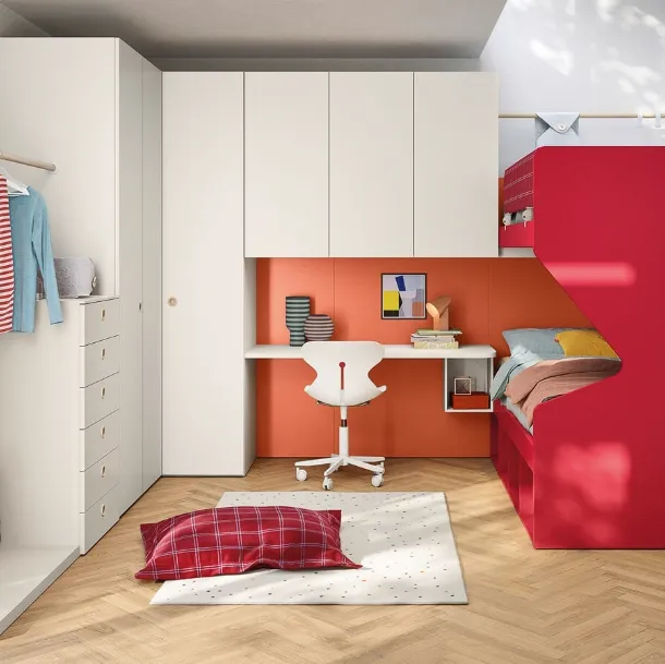 Cameretta a soppalco con scrivania Kids space 18 in melaminico di Nidi