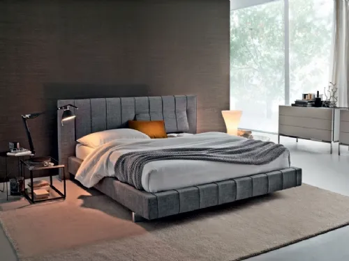 Letto in tessuto trapuntato con box contenitore High Wave di Molteni&C