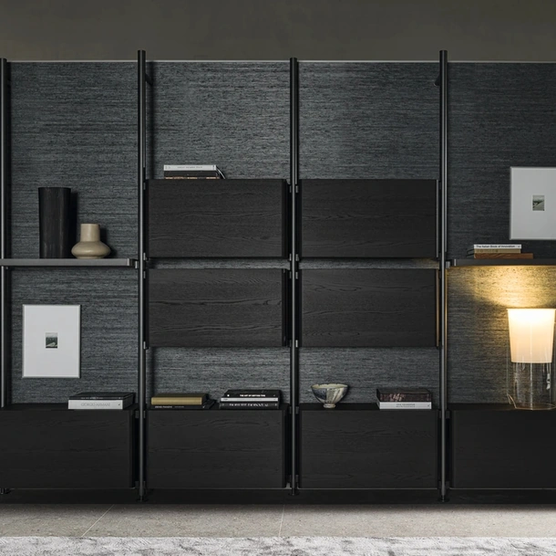 Libreria Hector in alluminio e legno di Molteni & C