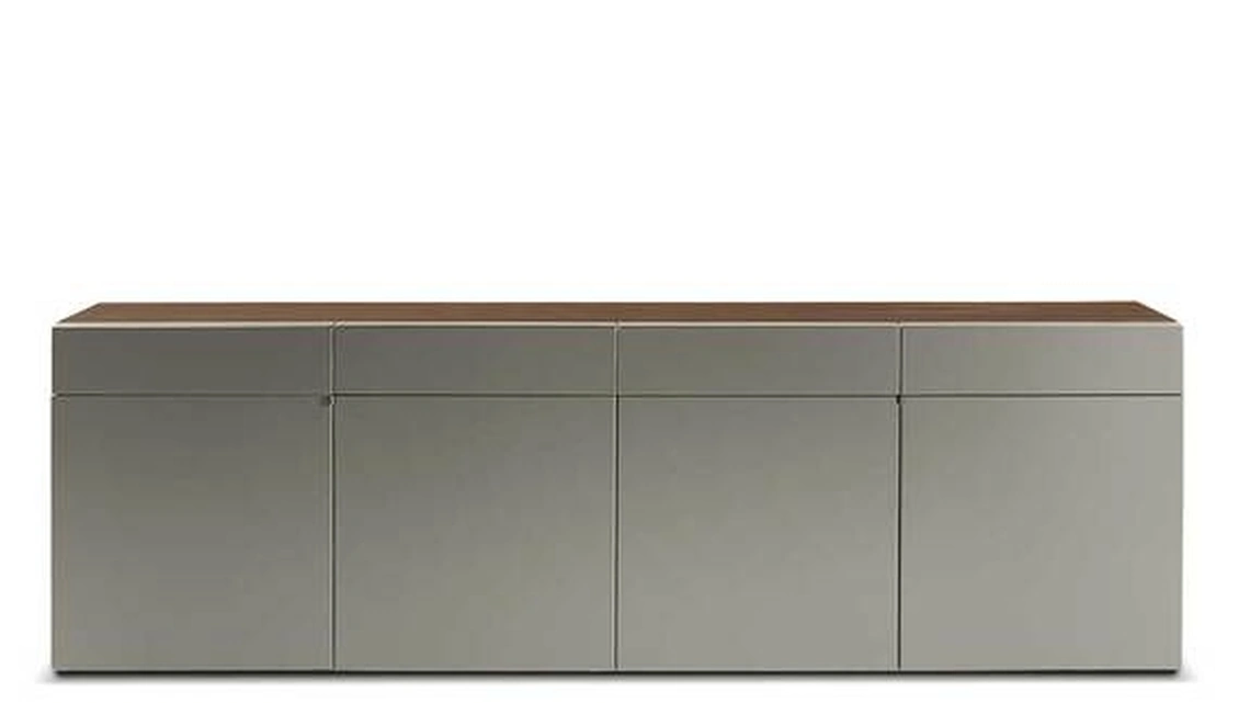 Madia H_O Cabinet in legno rivestito in pelle di Poltrona Frau