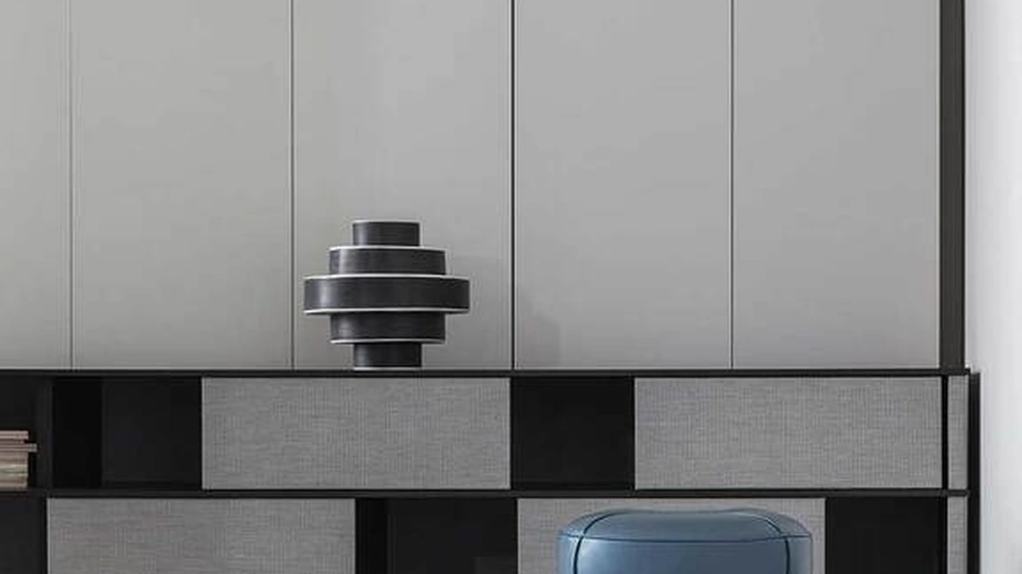 Madia Lloyd Tex Cabinet basso di Poltrona Frau