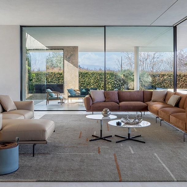 Divano angolare Happy Jack di Poltrona Frau