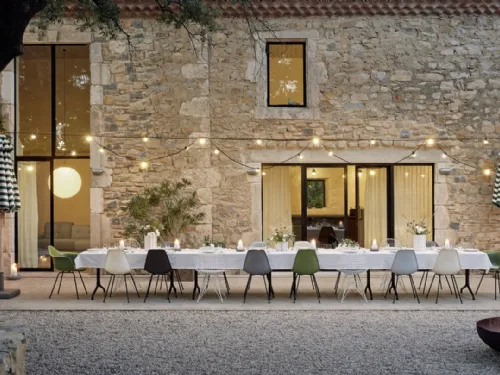 Sedia impilabile in polipropilene con quattro gambe in tubolare di acciaio Eames Plastic Side Chair RE DSX di Vitra
