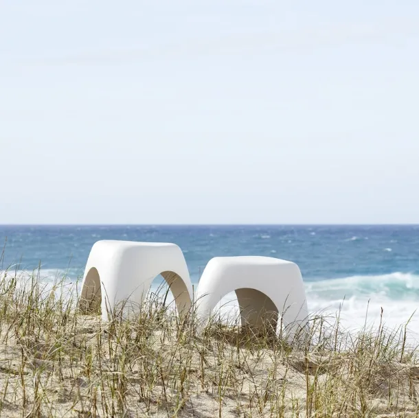 Sgabello in polipropilene Elephant Stool di Vitra