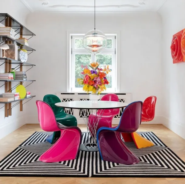 Sedia di design in plastica colorata in laccato lucido Panton Chair Duo di Vitra