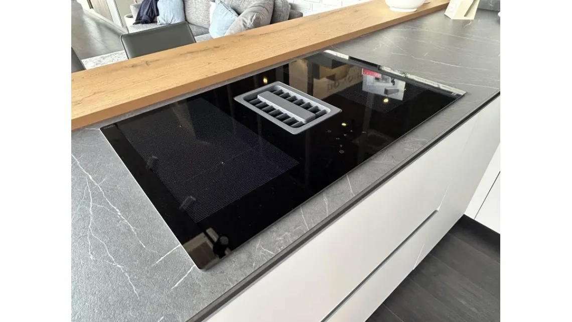 Caratteristiche della Cucina con penisola Lube Oltre in offerta