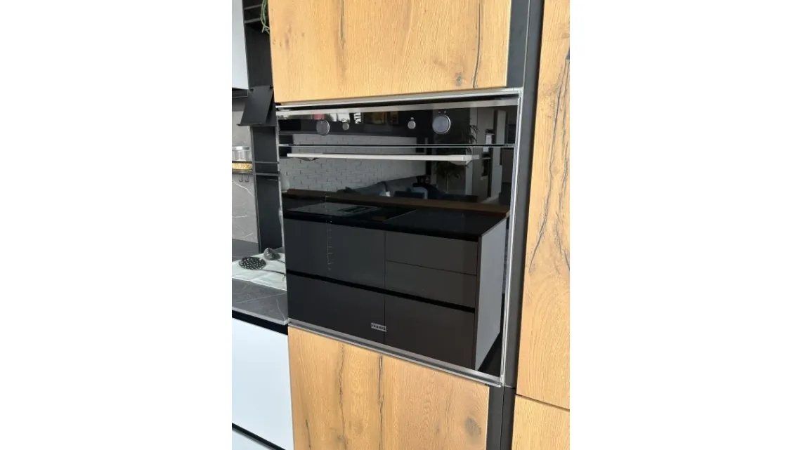 Caratteristiche della Cucina con penisola Lube Oltre in offerta