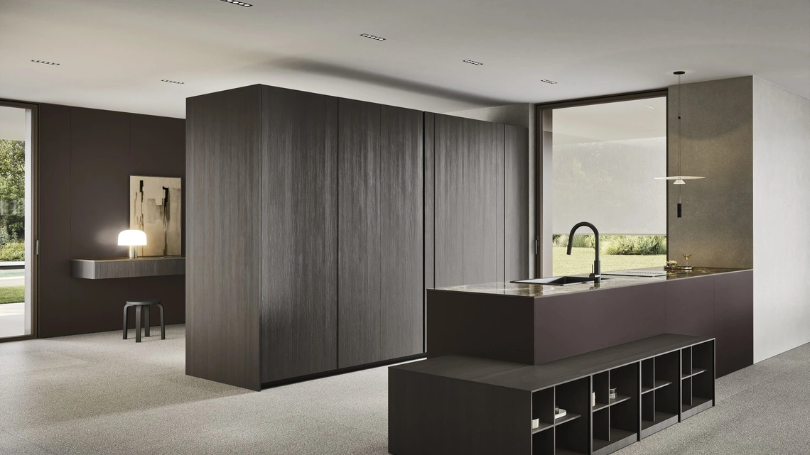Cucina Design con penisola C04 in laccato e legno di Copat Life
