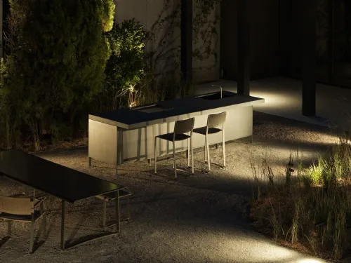 Cucina Design Helios ad isola in materico effetto pietra di Molteni & C
