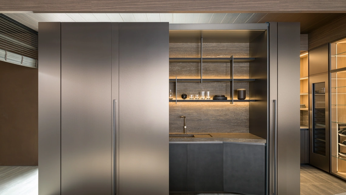 Cucina Design Tivalì 2|0 By Yabu Pushelberg in laccato Antracite di Molteni & C