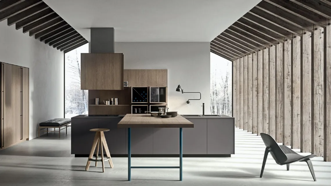 Cucina Design in laccato satinato e legno di rovere con penisola Sistemi 3|1|A di Copat Life
