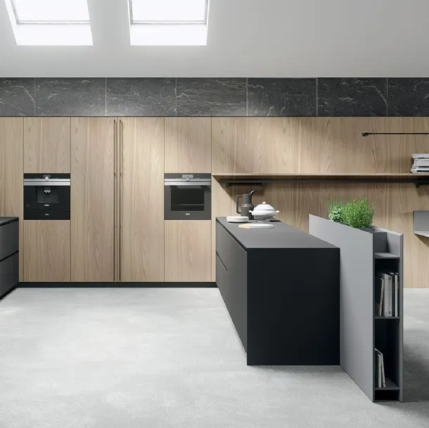 Cucina Design angolare in fenix nero con blocco colonne in finitura olmo Sistemi 3|1|M di Copat Life