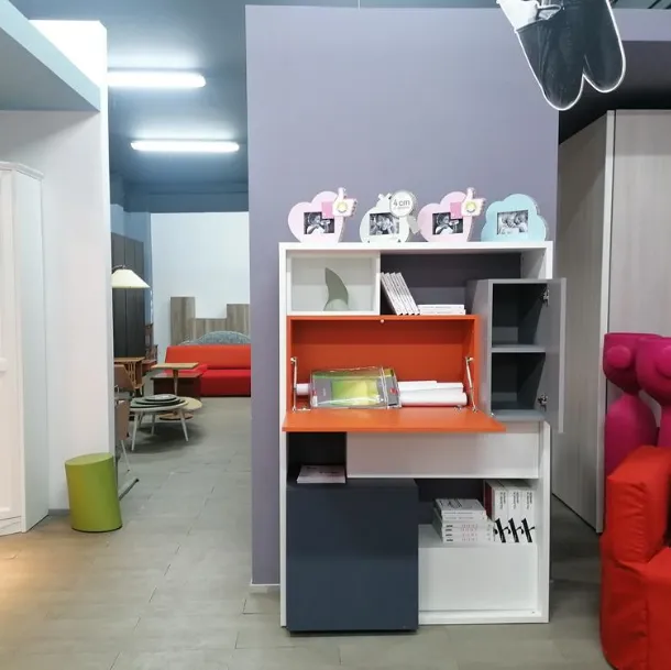 Libreria Random in laccato opaco di Doimo Cityline scontata