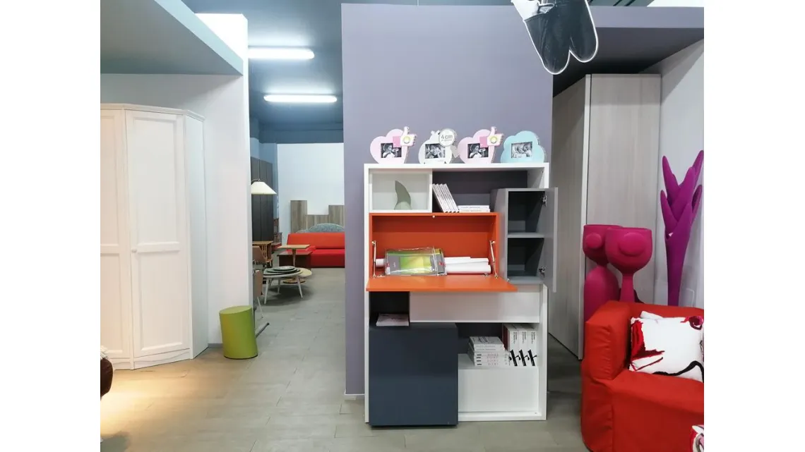 Libreria Random in laccato opaco di Doimo Cityline scontata
