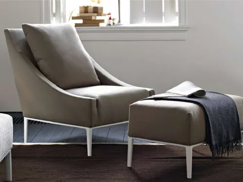 Pouf Jean di B&B in tessuto con sconto da esposizione