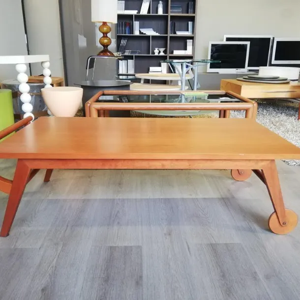 Tavolino scontato in legno di ciliegio