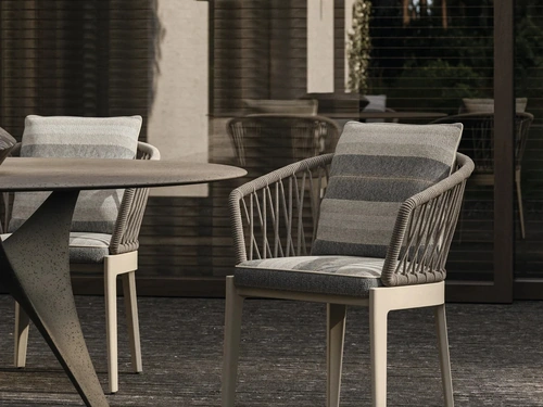 Sedia Chelsea di Molteni & C