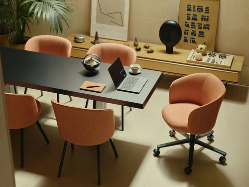 Seduta Operativa Mikado Armchair di Vitra