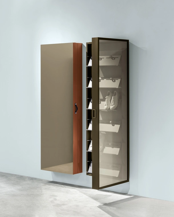 Scarpiera specchiera Box di Kristalia