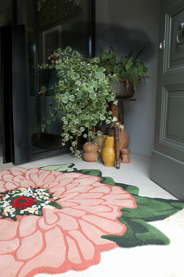 Tappeto Doktor Zinn Flower di Carpet Edition