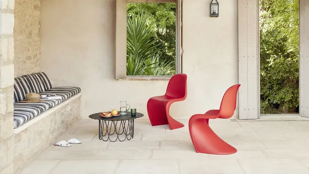 Tavolino Flower Table Grande in acciaio verniciato a polvere di Vitra