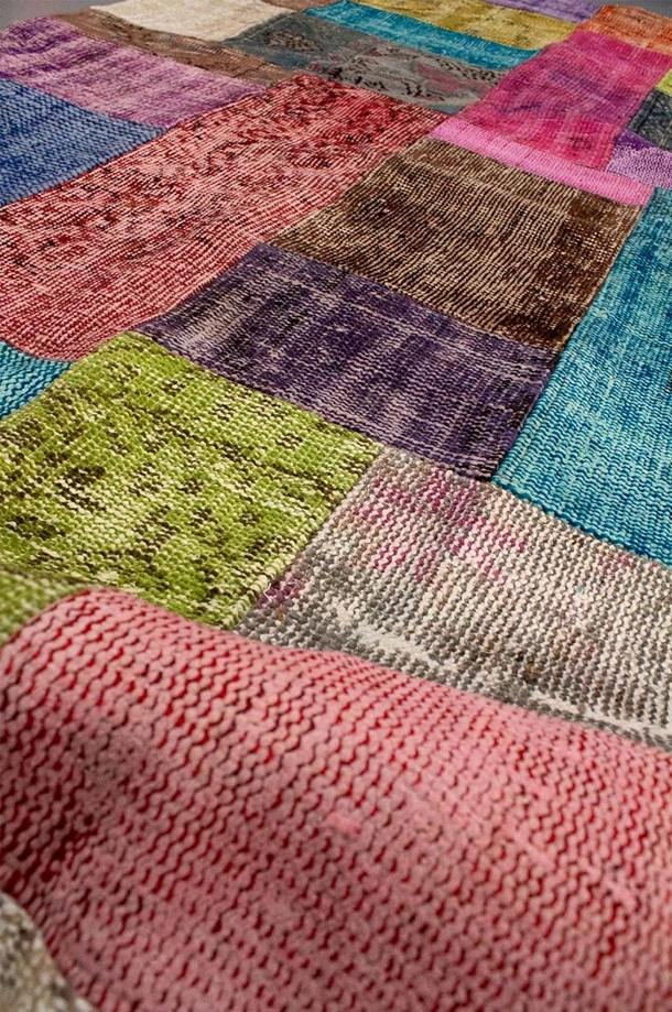 Tappeto Patchwork Multicolor in Lana e Cotone di Carpet Edition