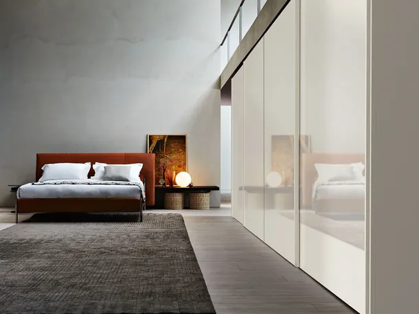 Armadio con ante scorrevoli Gliss Master - Blade Door di Molteni & C