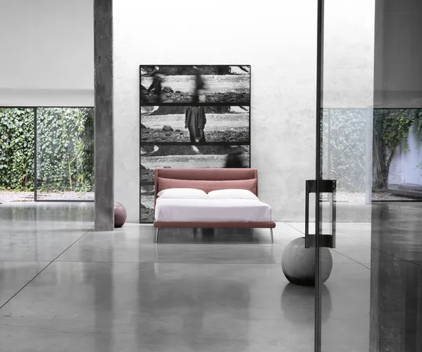 Letto imbottito Eddie di Noctis