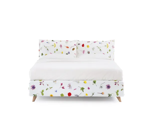 Letto in tessuto a fiori con contenitore So Wild di Noctis
