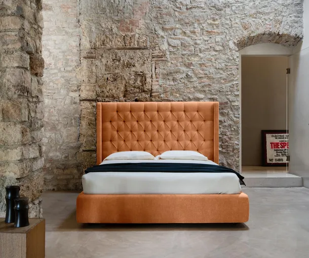 Letto con testiera Star di Noctis