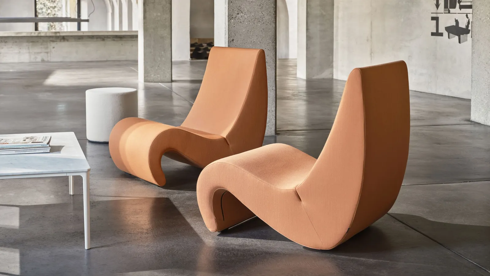 Poltrona di design Amoebe di Vitra