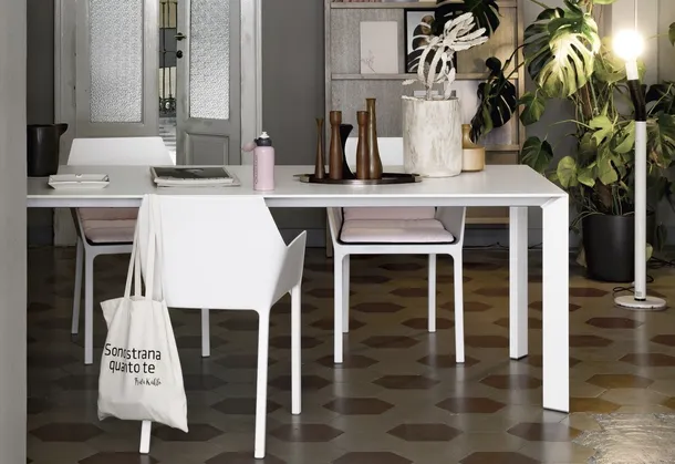 Tavolo allungabile in laminato Nori di Kristalia