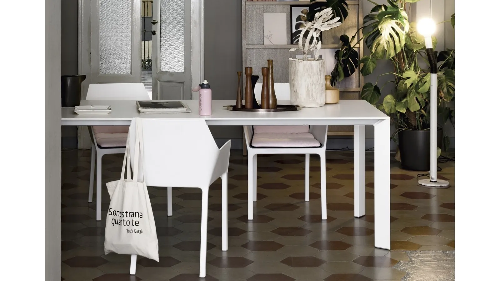Tavolo allungabile in laminato Nori di Kristalia